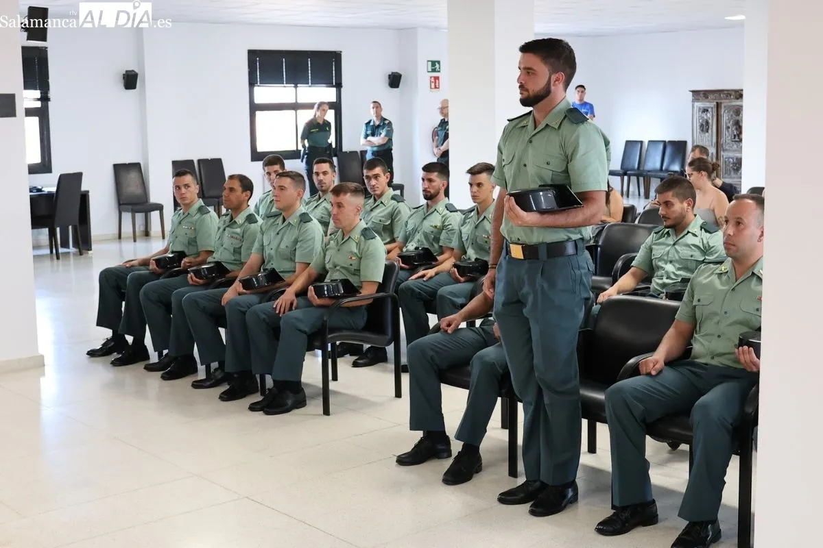 Presentación de los 19 nuevos guardias civiles que realizarán sus prácticas en la provincia de Salamanca. Foto de David Sañudo