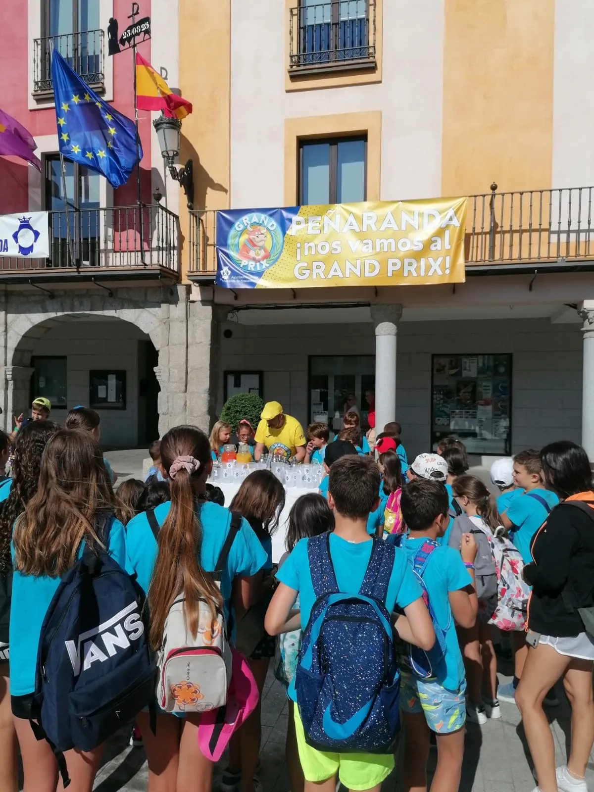 Foto 3 - Los m&aacute;s peque&ntilde;os inician la cuenta atr&aacute;s para la emisi&oacute;n de la participaci&oacute;n de Pe&ntilde;aranda en el Grand Prix