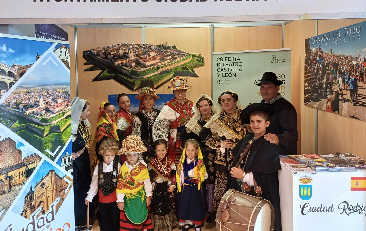 El Ayuntamiento de Ciudad Rodrigo se estrena en la Feira da Diversidade de Vilar Formoso