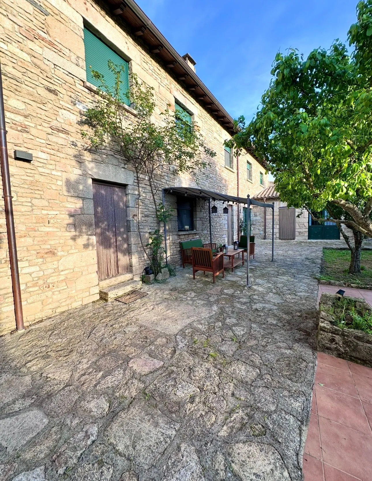 Sale a la venta un espectacular hotel rural en Las Arribes | FOTOS: Negocio Rural 