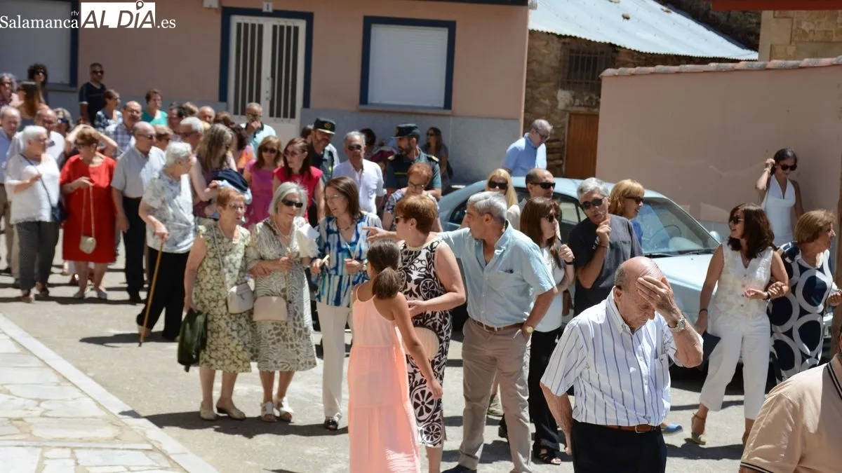 La procesión con la imagen del Patrón ha sido el acto central de las celebraciones de la mañana