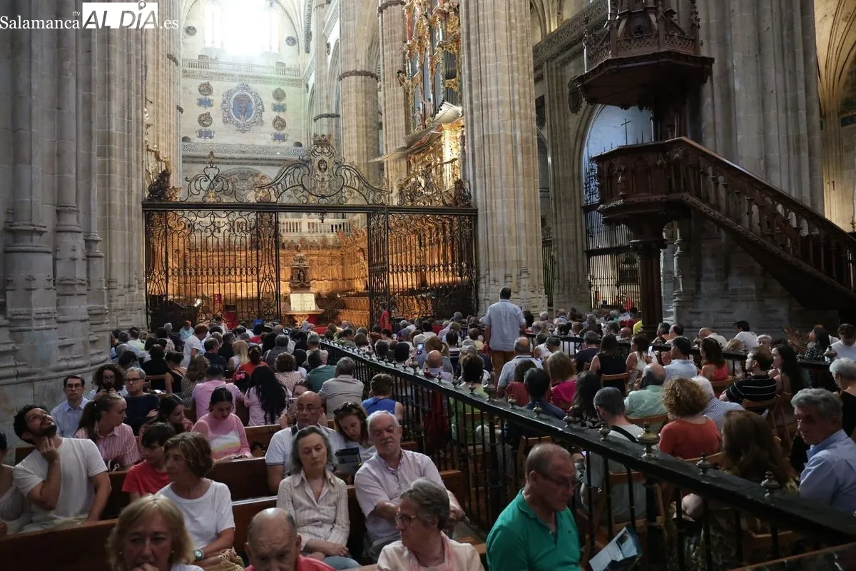 Concierto del prestigioso organista italiano Francesco di Lernia en la Catedral Nueva de Salamanca. Fotos: David Sañudo