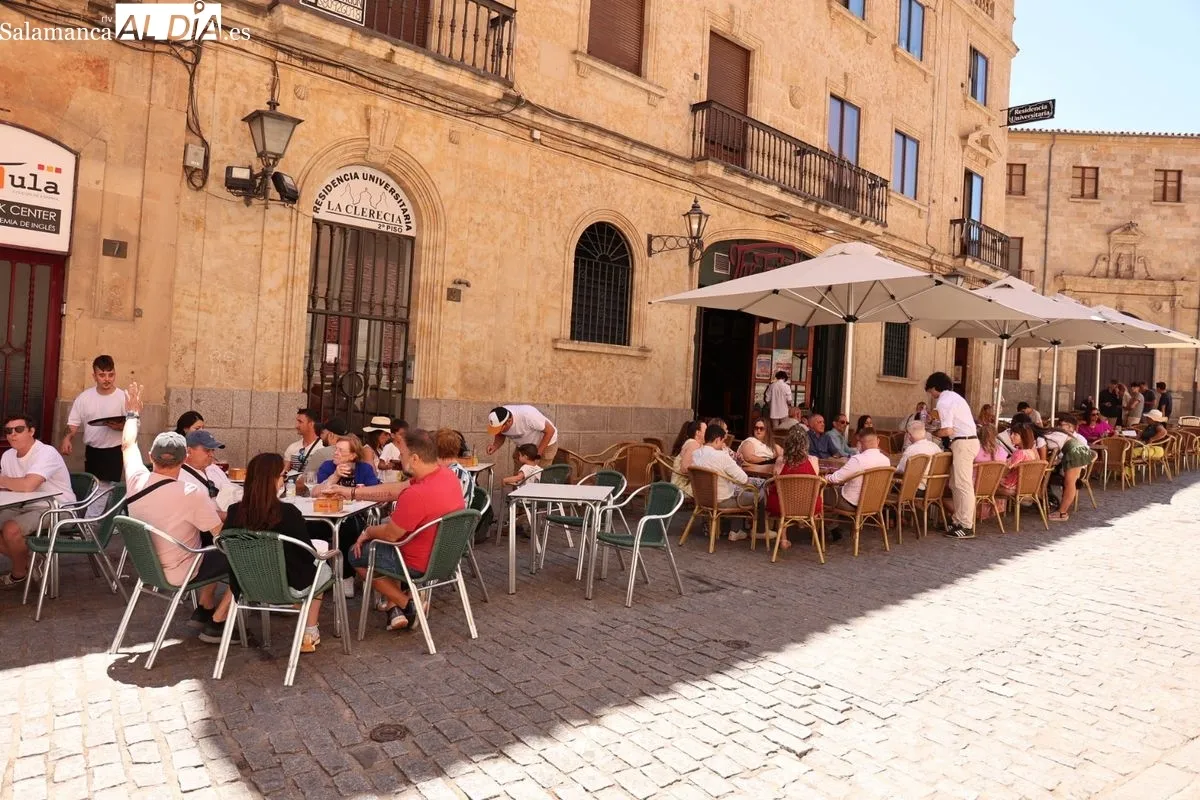 Ambiente en el centro de Salamanca este sábado 19 de julio. Fotos: David Sañudo