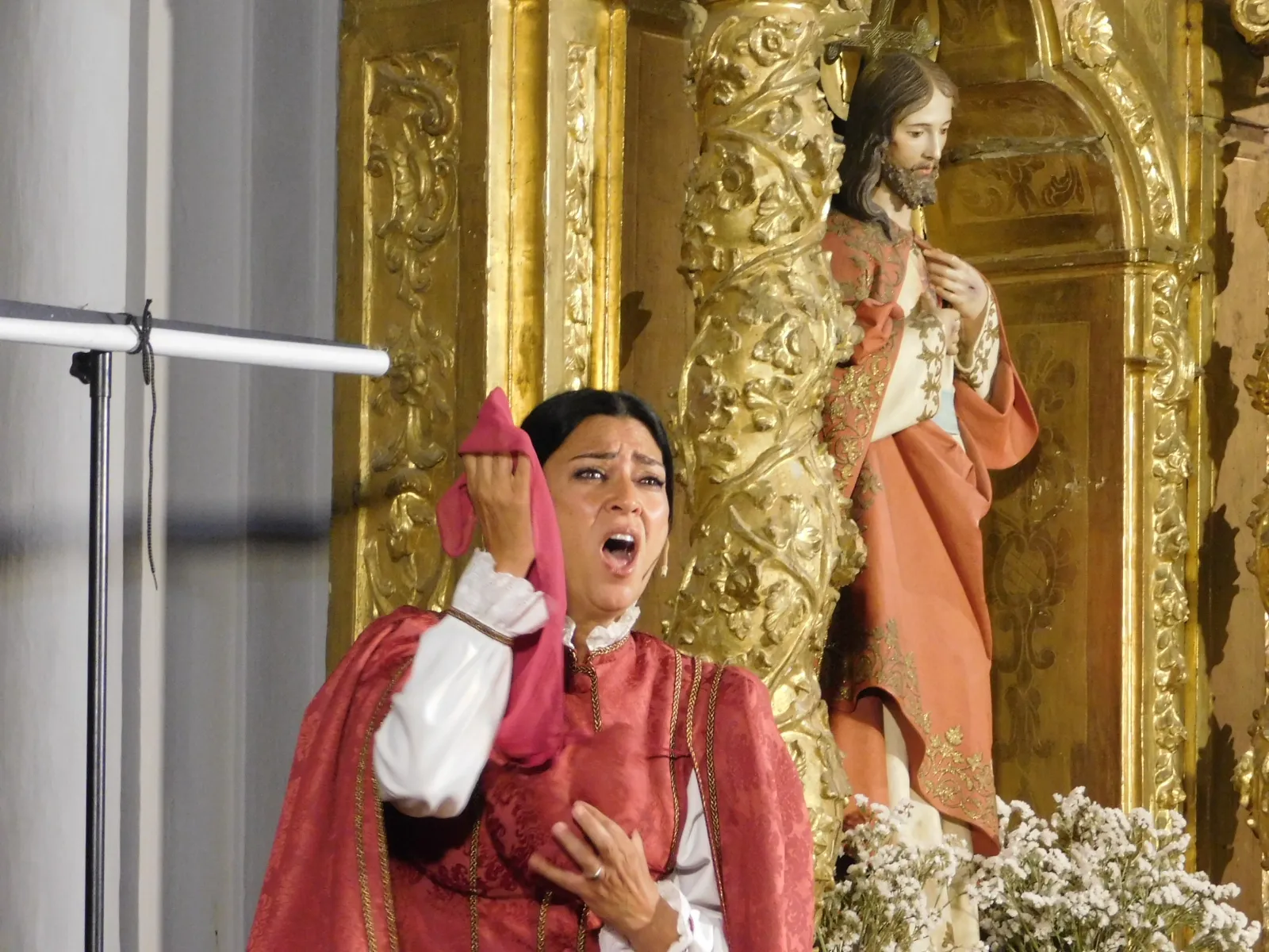 Aplausos eternos en Santa María la Mayor de Béjar con “Arcos y Ecos