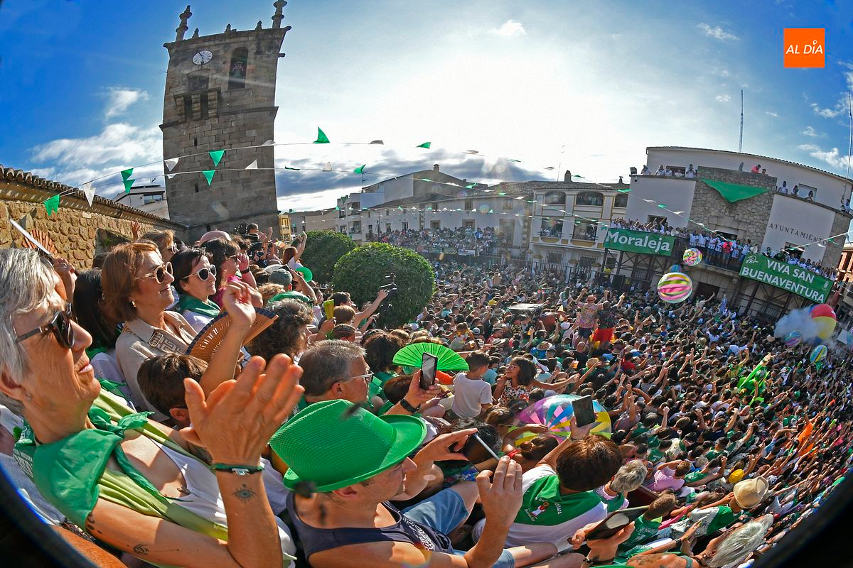 Apoteósica apertura oficial fiestas San Buenaventura 25 Moraleja