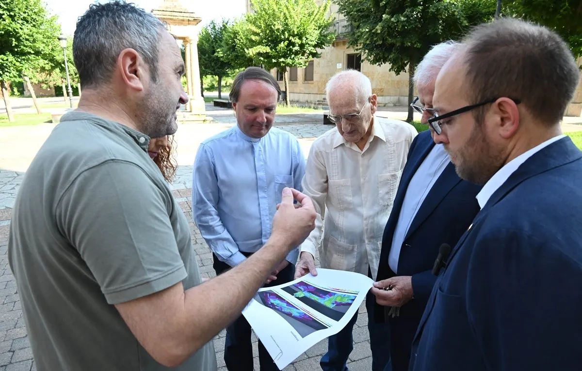 Foto 2 - El Ayuntamiento renovar&aacute; la iluminaci&oacute;n art&iacute;stica de la Catedral y Cerralbo invirtiendo casi 200.000&euro;