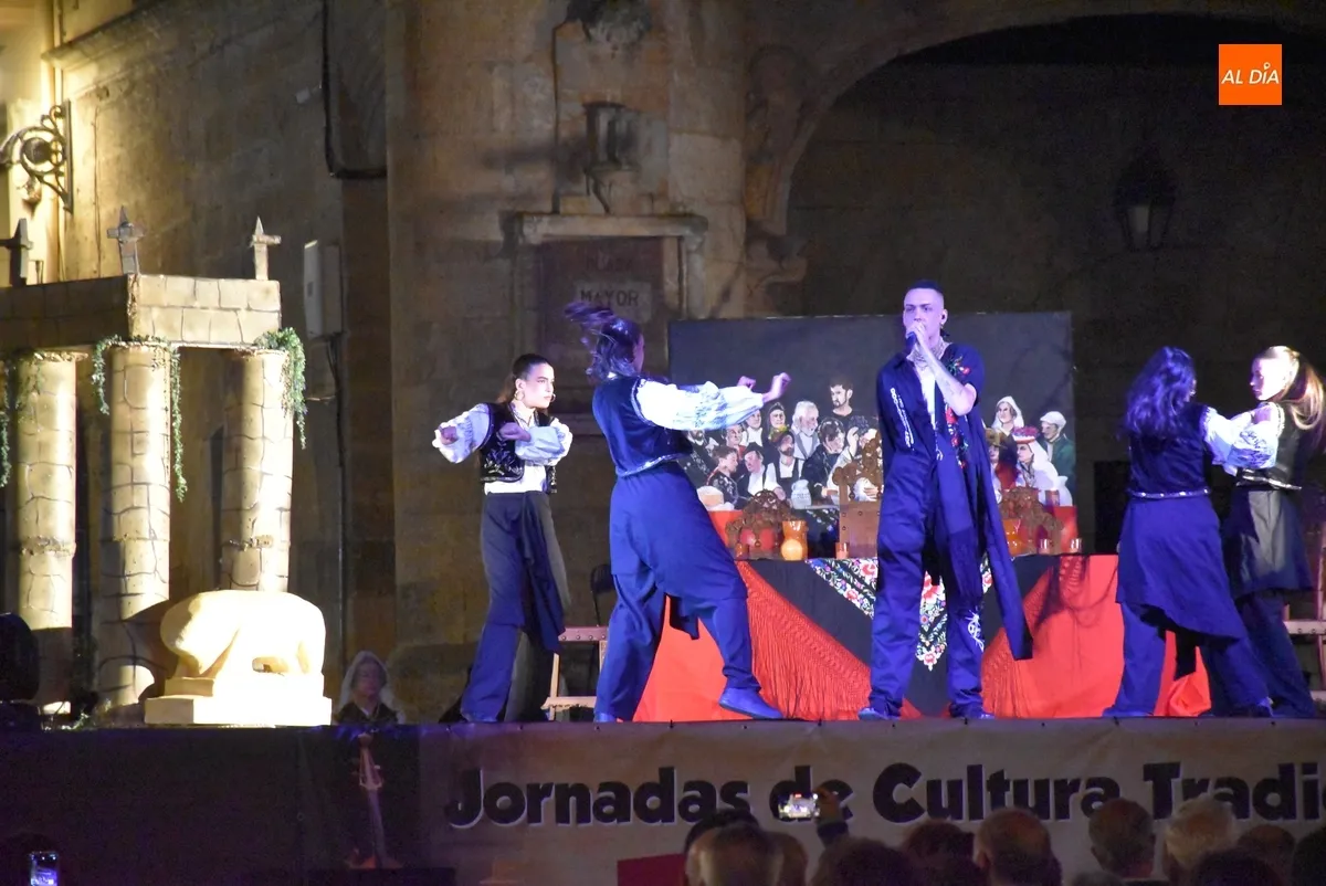 Foto 4 - Apote&oacute;sica velada de exaltaci&oacute;n de la tierra con &lsquo;La Primera Cena Charra&rsquo; encabezada por Lemus