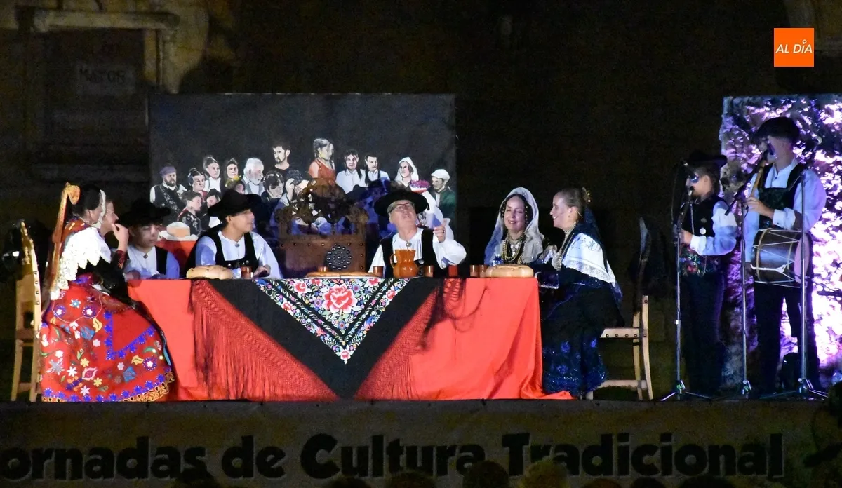 Foto 5 - Apote&oacute;sica velada de exaltaci&oacute;n de la tierra con &lsquo;La Primera Cena Charra&rsquo; encabezada por Lemus