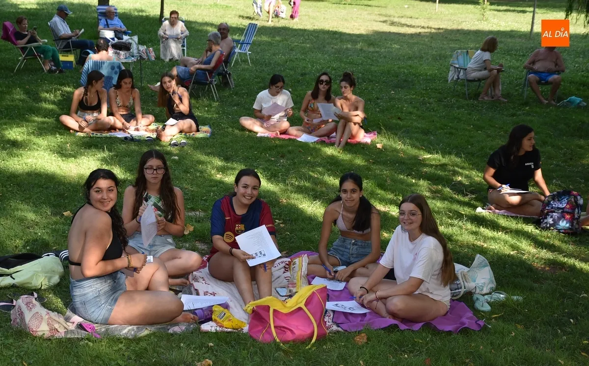 Foto 5 - Extensa y divertida tarde de bingo en El Pic&oacute;n con numerosos bailes espont&aacute;neos