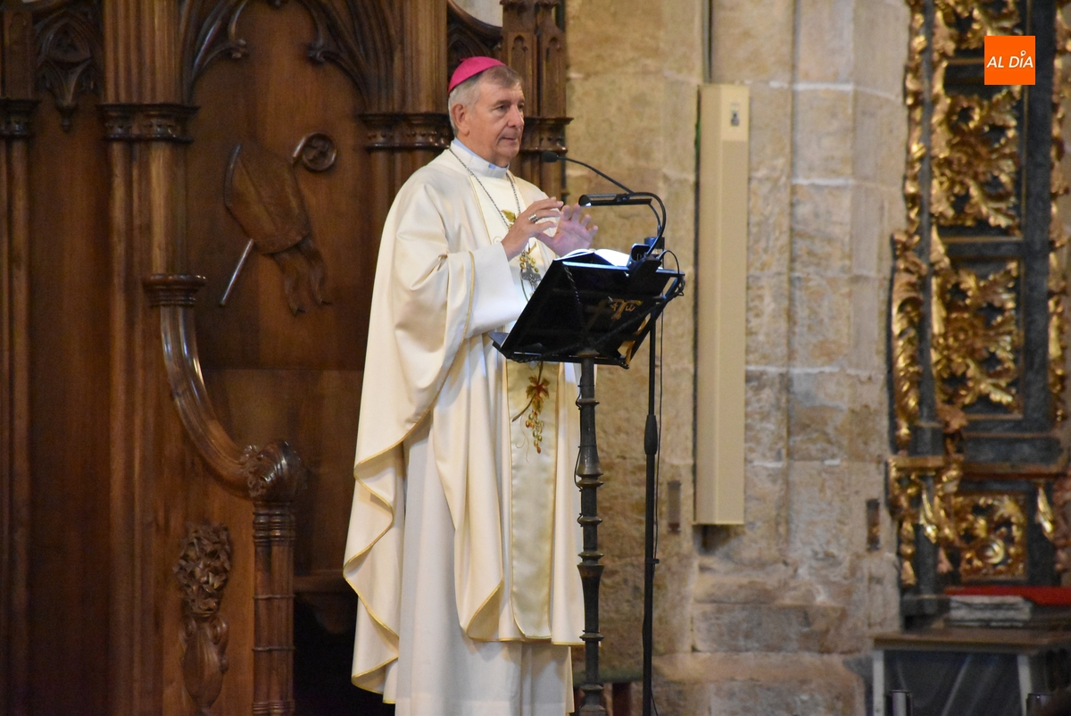 El Obispo de Ciudad Rodrigo alza la voz contra la violencia hacia los migrantes