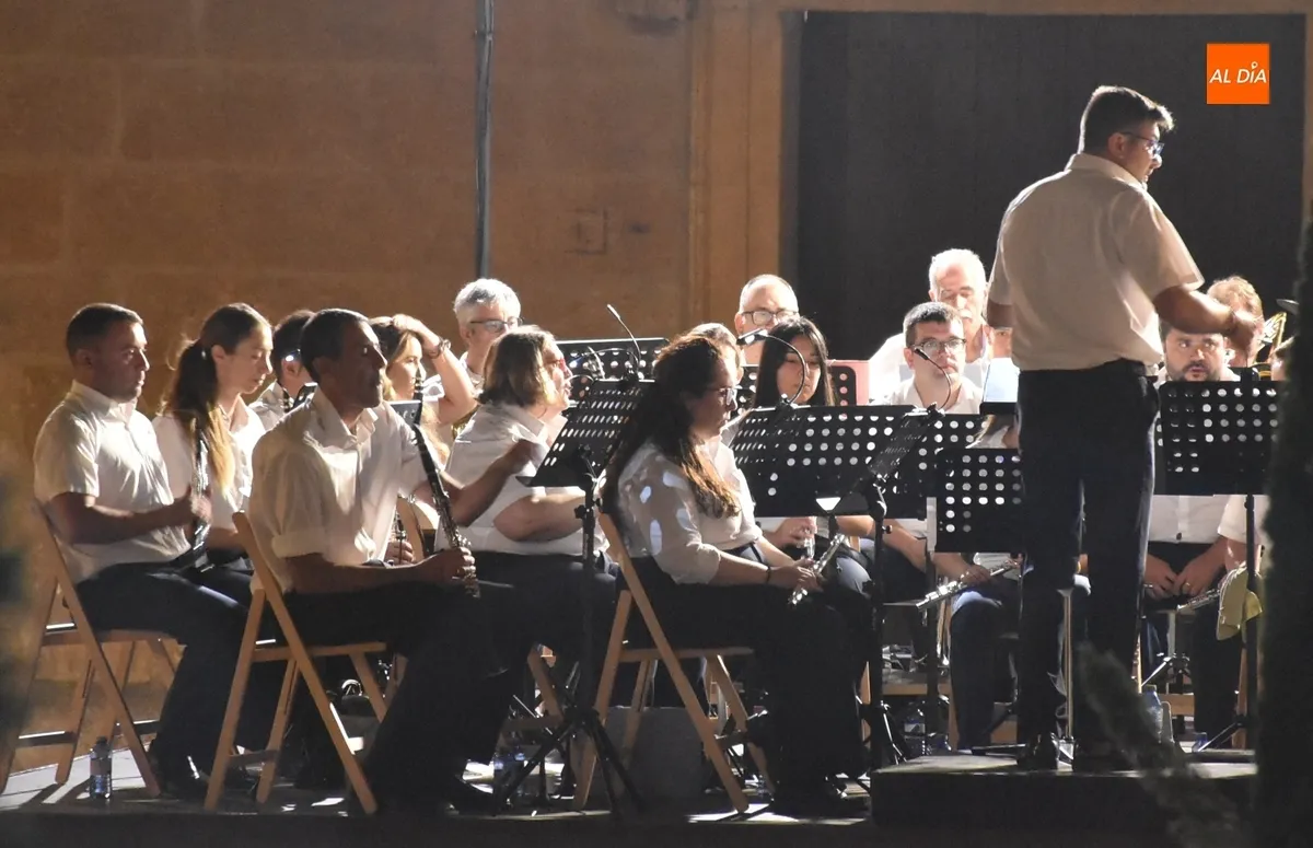 Foto 4 - La Banda de M&uacute;sica redondea ante much&iacute;simo p&uacute;blico el &uacute;ltimo fin de semana de julio