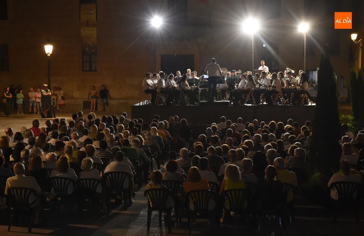 Foto 5 - La Banda de M&uacute;sica redondea ante much&iacute;simo p&uacute;blico el &uacute;ltimo fin de semana de julio