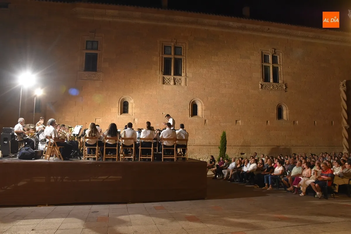 Foto 9 - La Banda de M&uacute;sica redondea ante much&iacute;simo p&uacute;blico el &uacute;ltimo fin de semana de julio