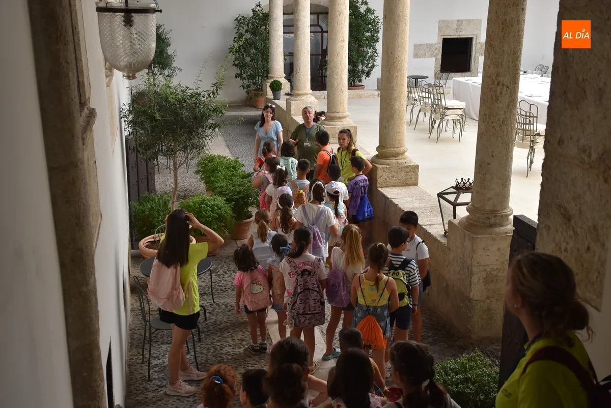 Foto 5 - El Palacio de Montarco abre sus puertas a los participantes en Conciliamos en Verano