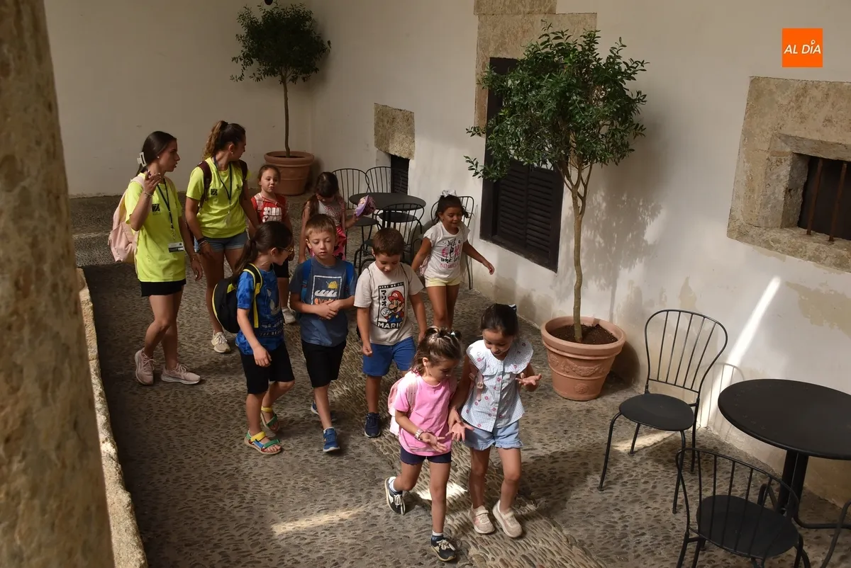 Foto 9 - El Palacio de Montarco abre sus puertas a los participantes en Conciliamos en Verano