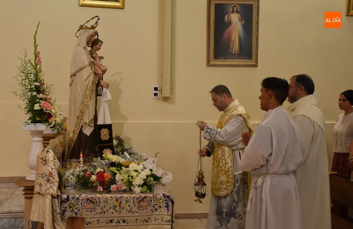 Foto 2 - La conmemoraci&oacute;n de la Virgen del Carmen alcanza sus horas culminantes