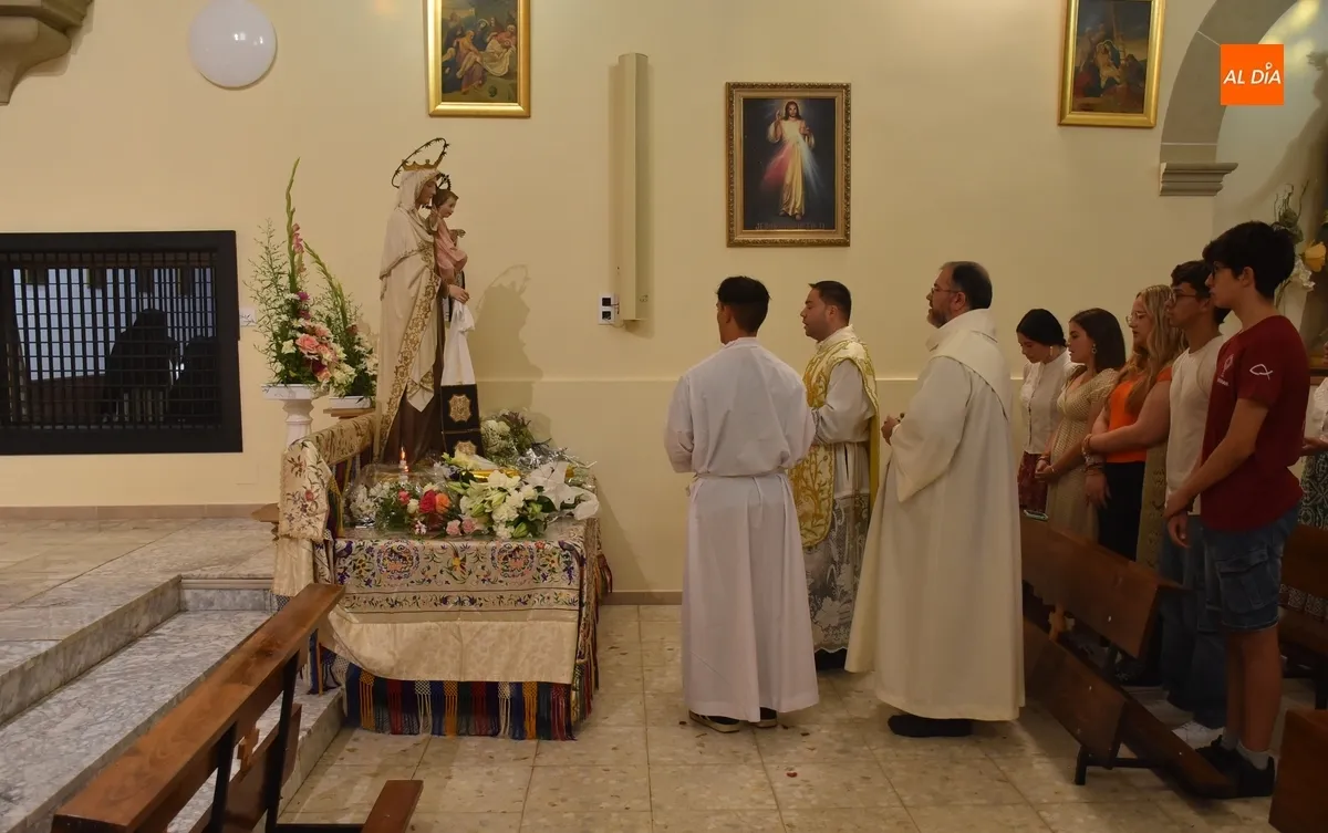 Foto 8 - La conmemoraci&oacute;n de la Virgen del Carmen alcanza sus horas culminantes