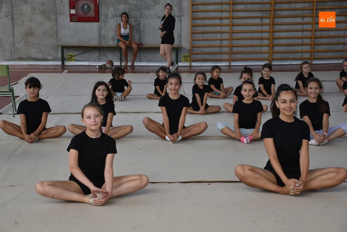 Foto 4 - Arranca la intensa semana de trabajo y diversi&oacute;n en el Campamento de Gimnasia R&iacute;tmica