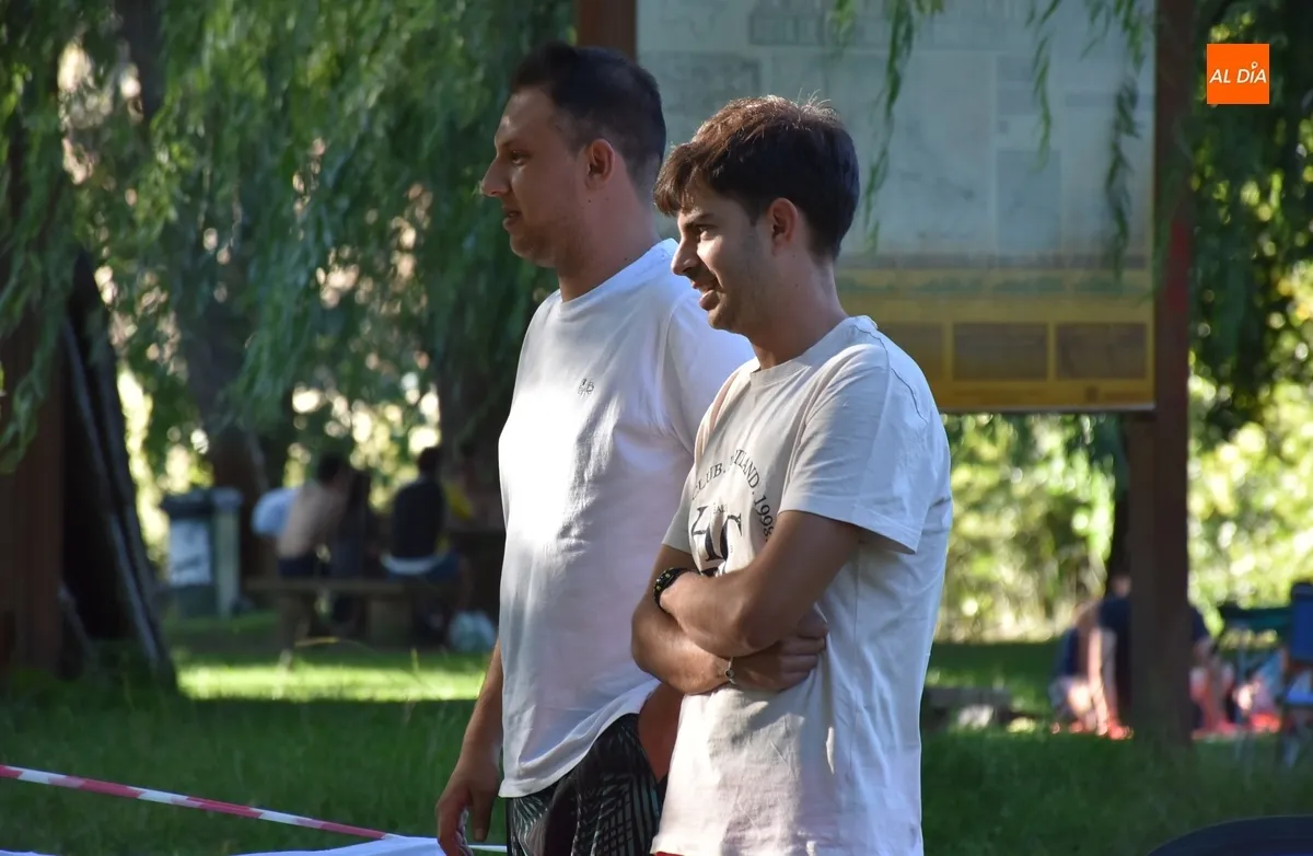 Foto 3 - Juanan y H&eacute;ctor se adjudican el 2&ordm; concurso de preguntas de Mir&oacute;briga Joven