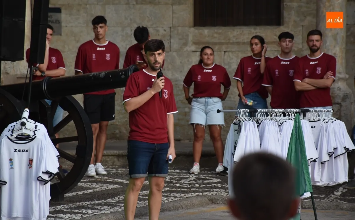 Foto 2 - El Mir&oacute;briga Campus estrena Ceremonia Inaugural para empezar a festejar su 10&ordm; Aniversario