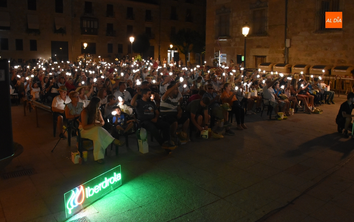 Amplia respuesta a la velada de cine de Iberdrola, que entregó un ramillete de obsequios