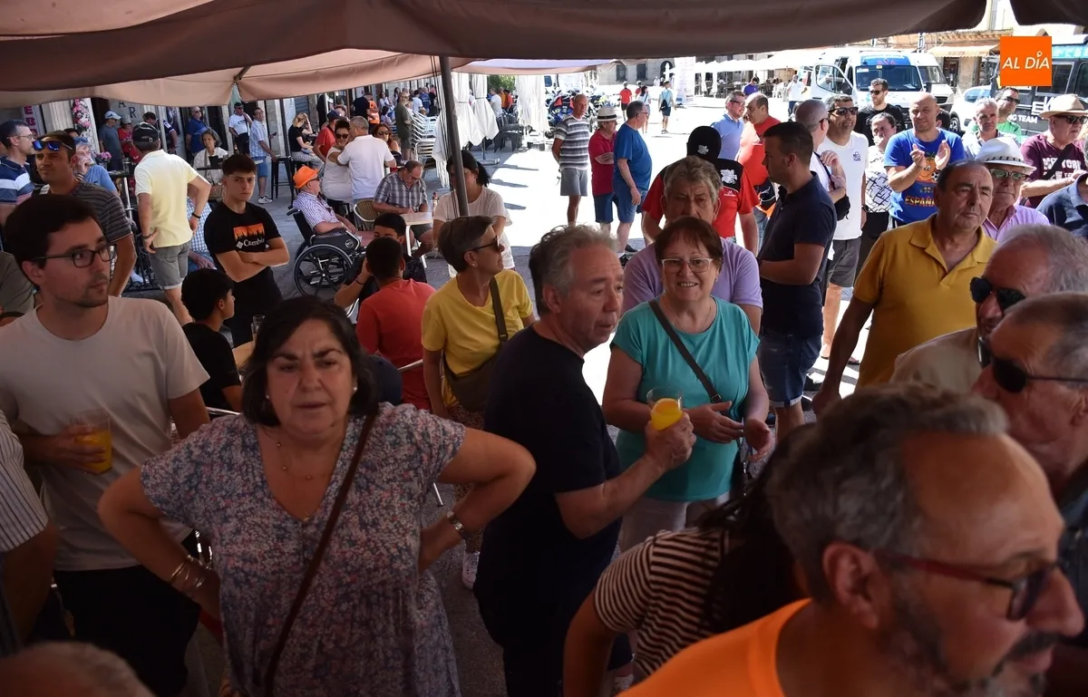 Foto 8 - Francesc Bennassar se impone en la meta de Ciudad Rodrigo, de donde sale como l&iacute;der Jorge Segurado