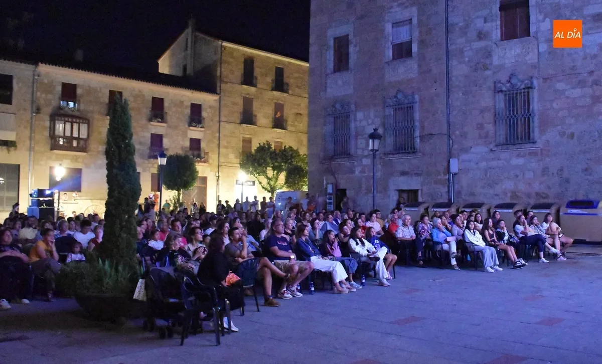Foto 5 - Entretenida velada de cine al aire libre descubriendo la legendaria historia de Mufasa