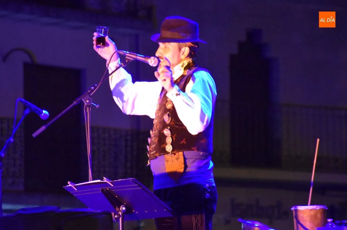 Foto 10 - Did&aacute;ctico concierto de La Espuela recorriendo las comarcas de la provincia de Salamanca