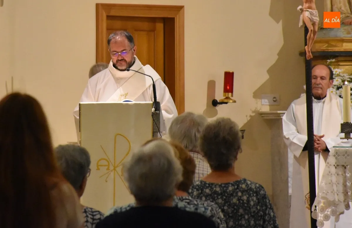 Foto 11 - Comienza la novena a la Virgen del Carmen, que incluir&aacute; la celebraci&oacute;n del Jubileo Carmelitano