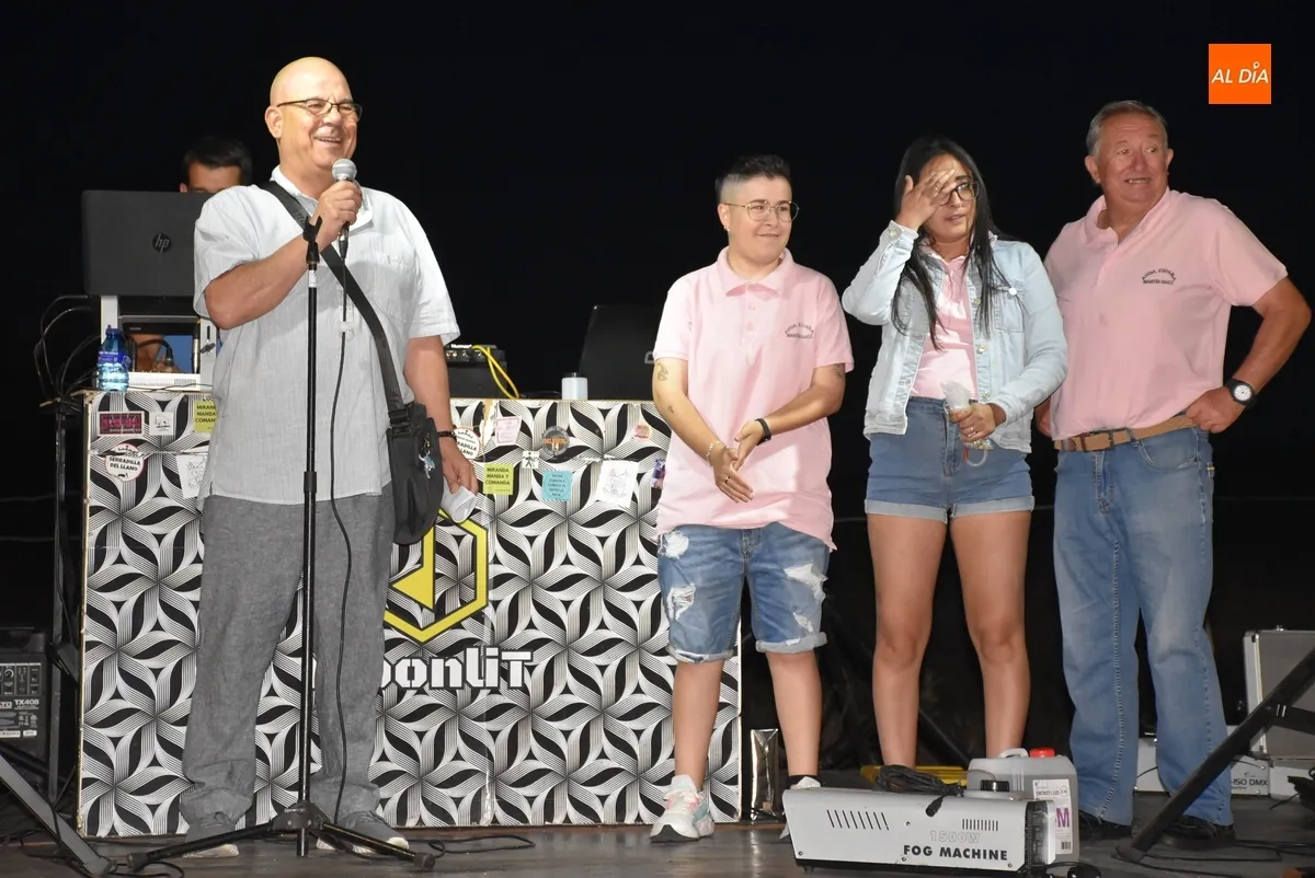 Foto 6 - Juan Rodr&iacute;guez Ventana homenajea a las madres en su preg&oacute;n para la Avenida de Espa&ntilde;a