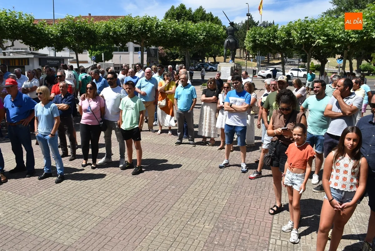 Foto 4 - Unas 150 personas homenajean a David Lafoz exigiendo &ldquo;basta de criminalizar al campo&rdquo;
