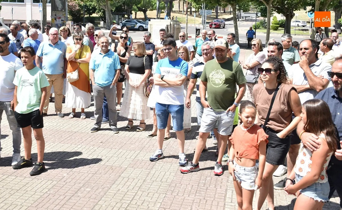 Foto 8 - Unas 150 personas homenajean a David Lafoz exigiendo &ldquo;basta de criminalizar al campo&rdquo;