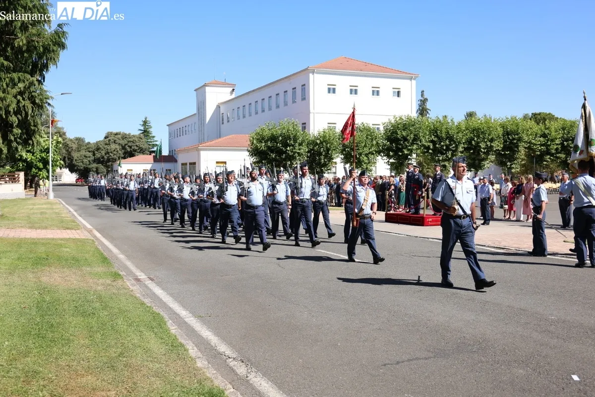 José Ignacio Ruiz de Eguilaz toma posesión como nuevo jefe de la Base Aérea de Matacán. Fotos de David Sañudo