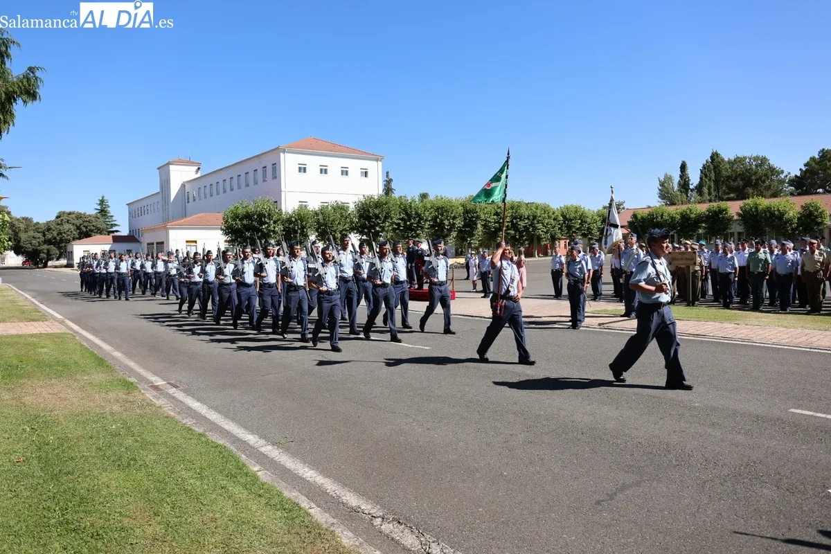 José Ignacio Ruiz de Eguilaz toma posesión como nuevo jefe de la Base Aérea de Matacán. Fotos de David Sañudo