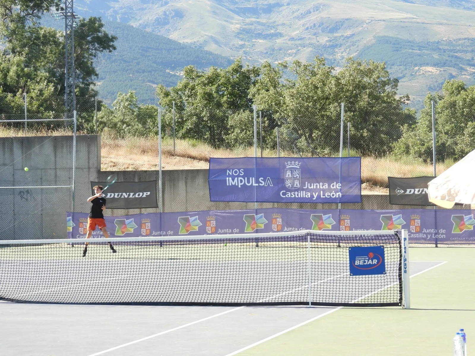 Foto 2 - El Open Ciudad de B&eacute;jar entra en su fase decisiva con 122 partidos en tres d&iacute;as