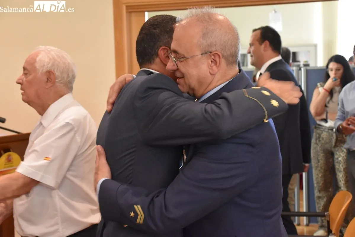Toma de posesión del coronel José Gallo Rosales como Subdelegado de Defensa en Salamanca. Fotos de Miguel González