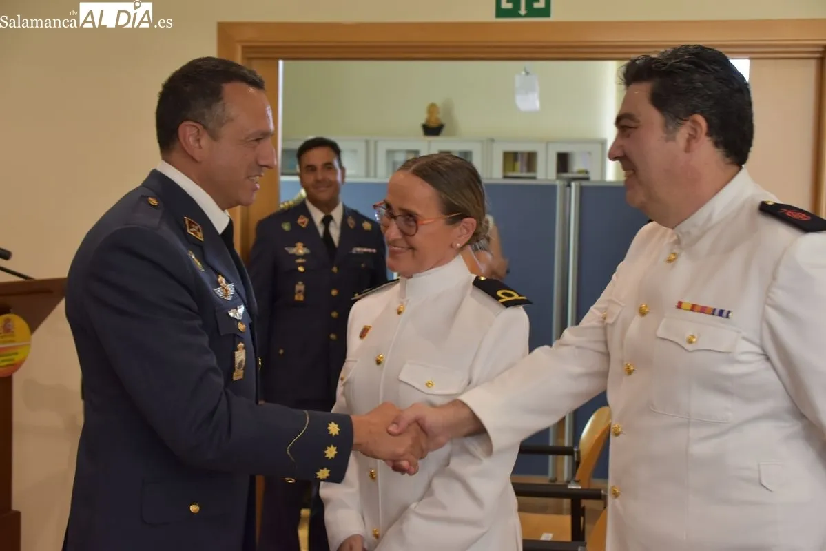 Toma de posesión del coronel José Gallo Rosales como Subdelegado de Defensa en Salamanca. Fotos de Miguel González