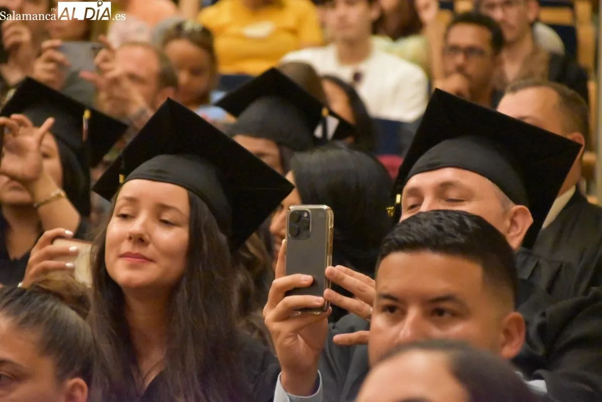 La UPSA gradúa a 110 profesores internacionales de Lengua y Cultura Española | FOTOS: Miguel González 