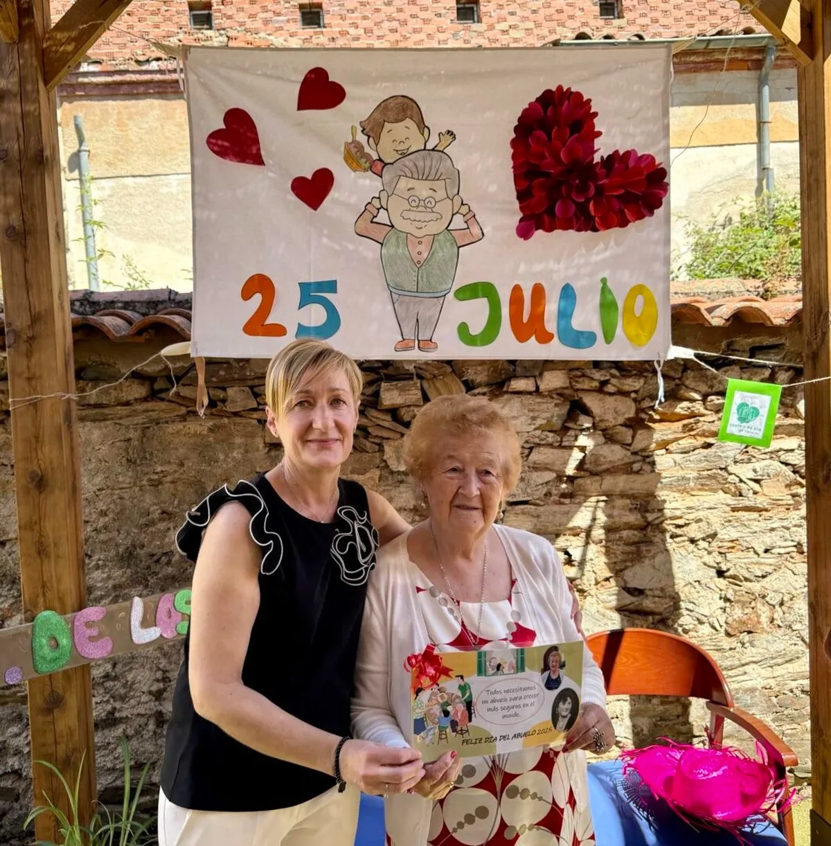 Celebración del Día de los Abuelos en el Centro de Día de Guijuelo