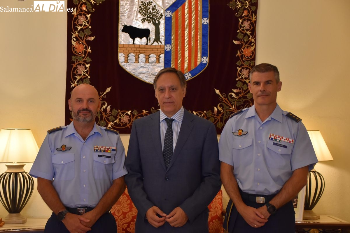 Relevo en la Base de Matacán: Mendi cede el mando a Ruiz