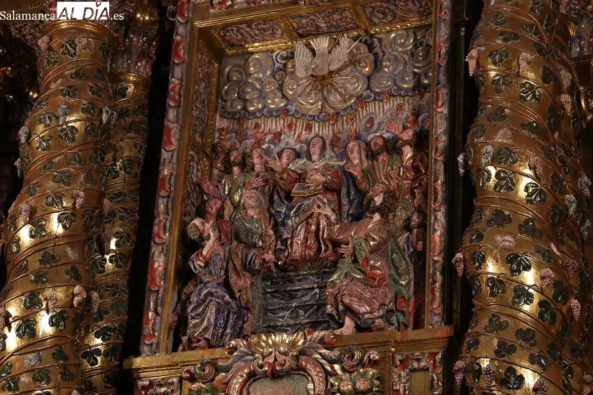 El consejero de Cultura, Turismo y Deporte, Gonzalo Santonja, y el rector de la UPSA, Santiago García-Jalón, presentaban las mejoras en la Clerecía. Foto de David Sañudo