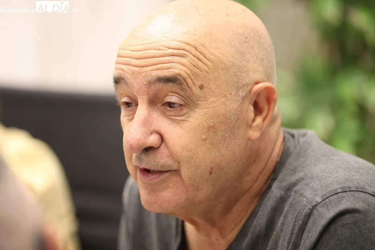 Entrevista al escritor Benito González García en los estudios de SALAMANCArtv AL DÍA. Foto de Davíd Sañudo
