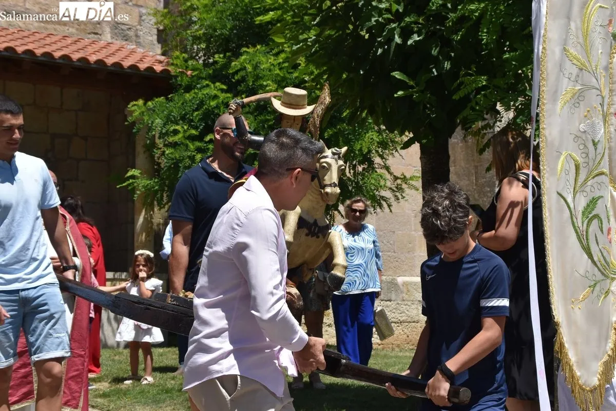 Fiesta de Santiago Apóstol en Zarapicos. Foto de David Sañudo