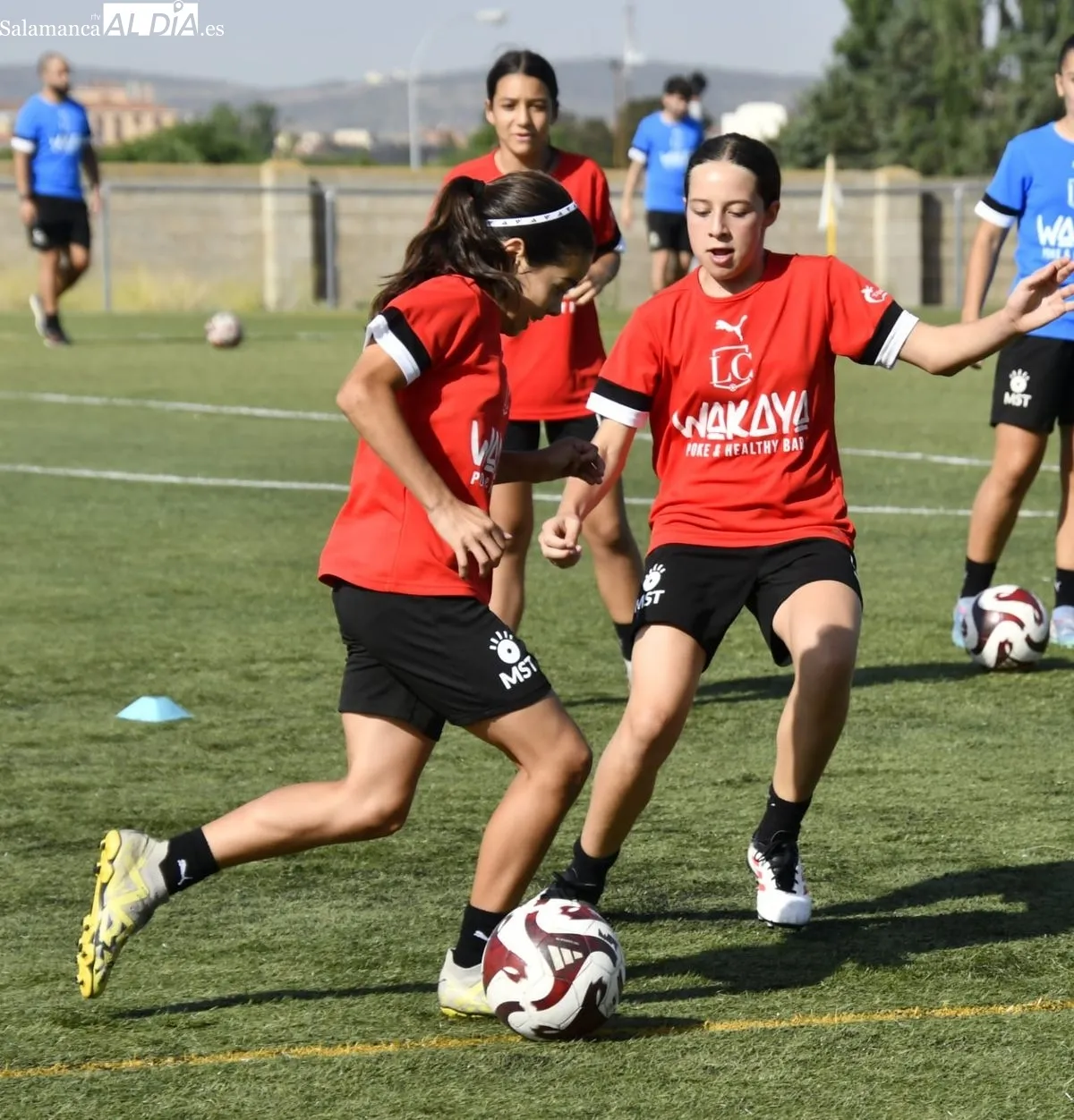 Futfem Experience, primer campus de fútbol para niñas en Salamanca, con Carmen Álvarez y Lauris Rodríguez