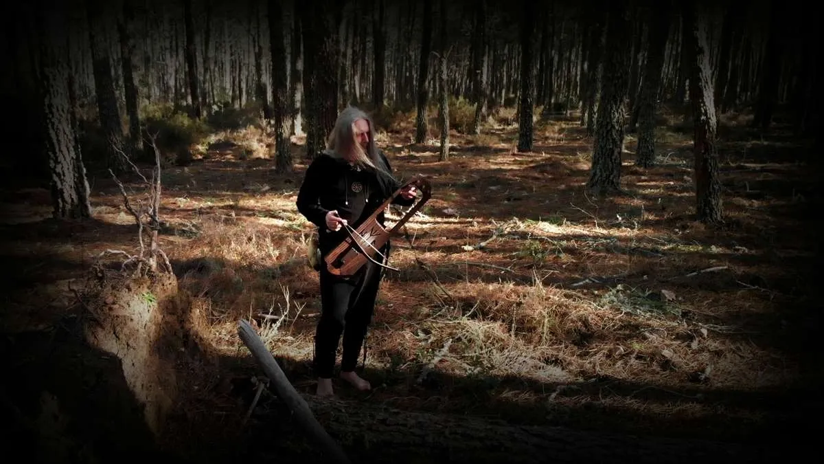 Foto 2 - El grupo Micelio estrenar&aacute; este jueves su primer videoclip, Vakuumet