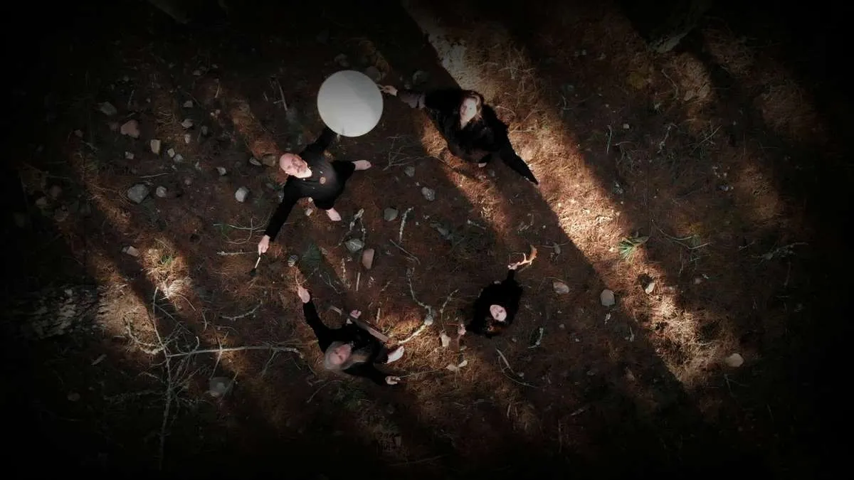 Foto 3 - El grupo Micelio estrenar&aacute; este jueves su primer videoclip, Vakuumet
