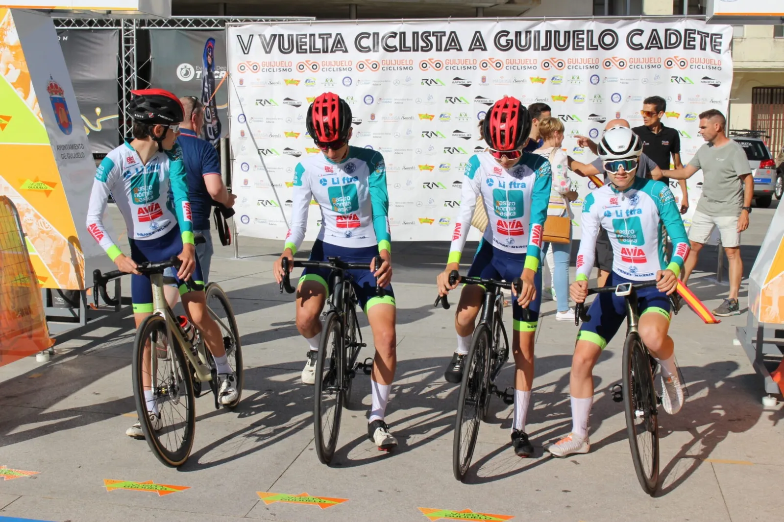 Portugal revalida su dominio en la crono por equipos de Guijuelo por menos de un segundo | FOTOS: Ayto de Guijuelo  