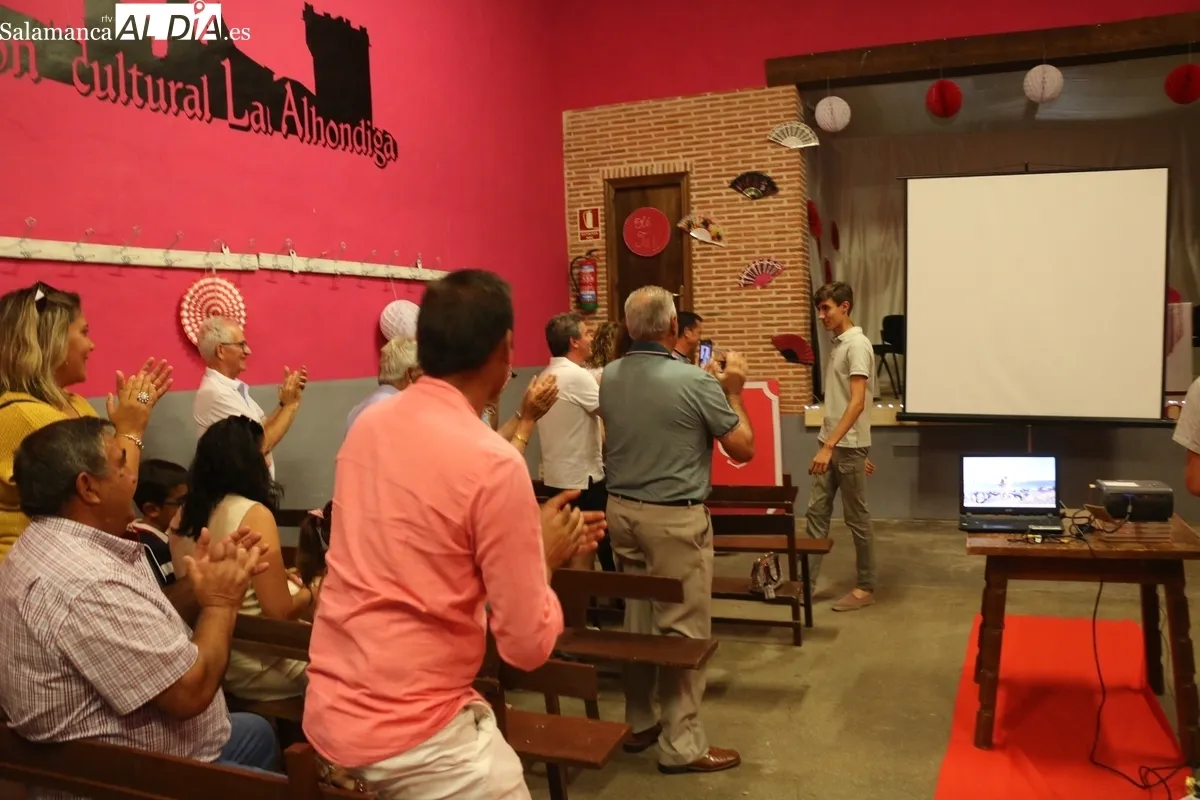 San Felices de los Gallegos homenajea y reconoce a su torero Àlvaro Rojo / CORRAL 