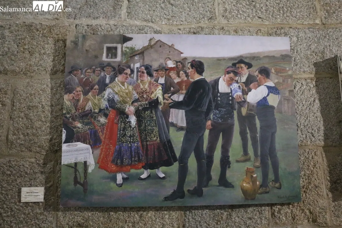 Homenaje a Vidal González Arenal con una pequeña exposición de su obra en la iglesia de Vitigudino / CORRAL