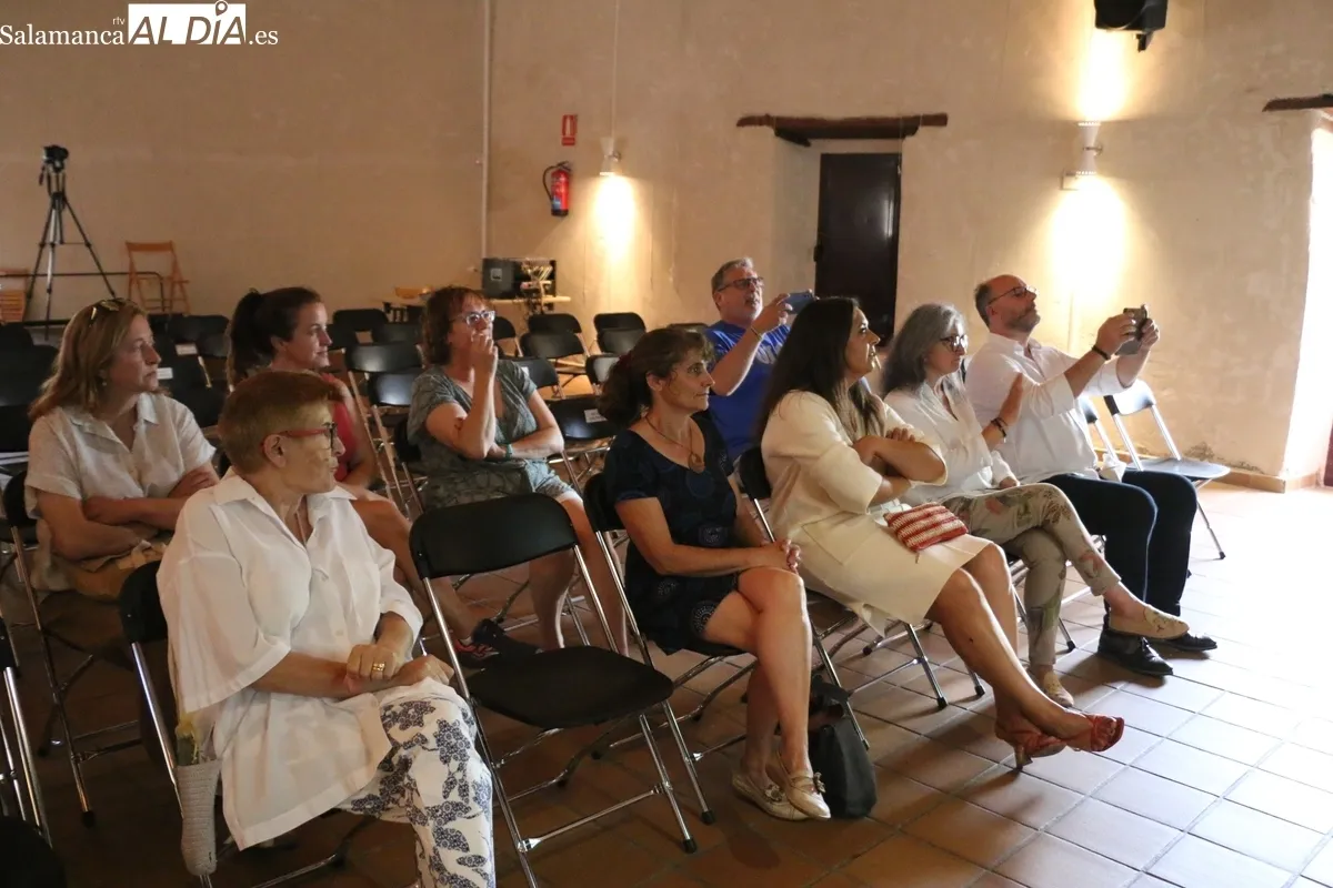 Presentación del proyecto Re-cordare en Monleras / CORRAL